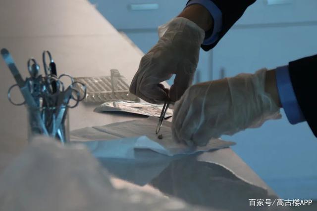 法醫(yī)三問 原圖 法醫(yī)三問 原圖